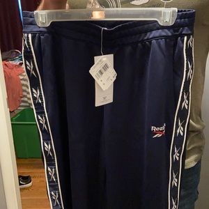 Reebok NWT pants small blue